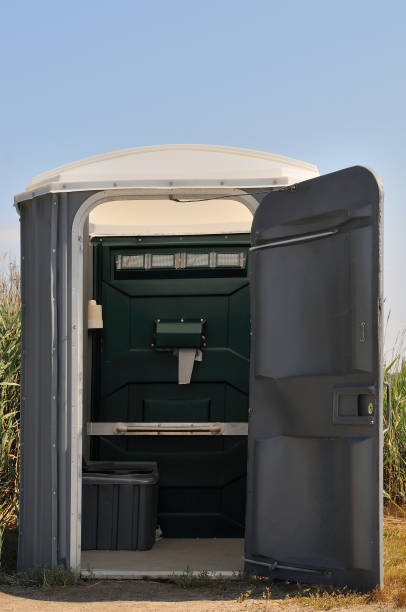 Best Portable restroom trailer rental  in Lancaster, OH